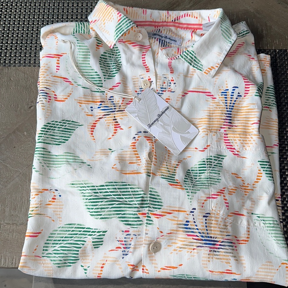 Tommy Bahama 100% silk shirt